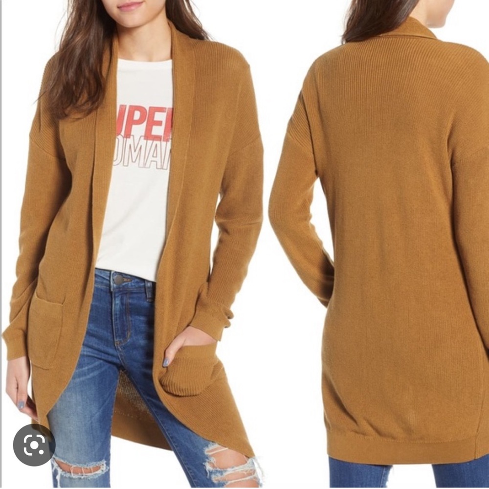 BP Stitch Curve Hem Cardigan